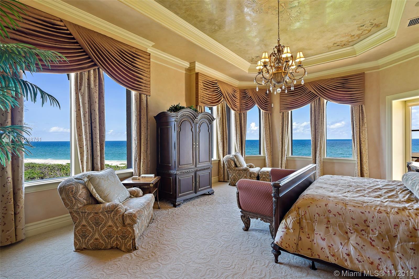 GALLEON BAY - Residential