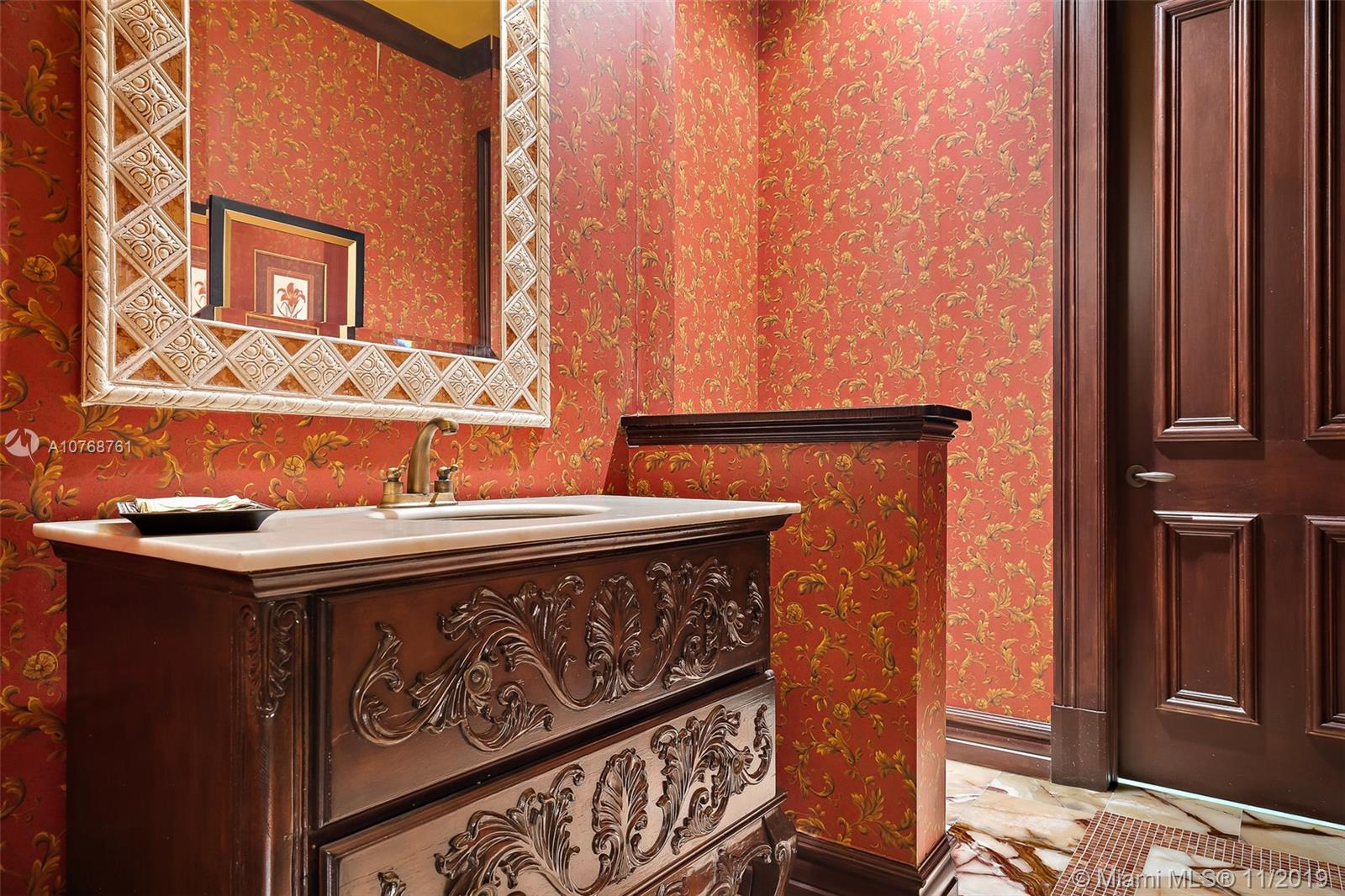 GALLEON BAY - Residential