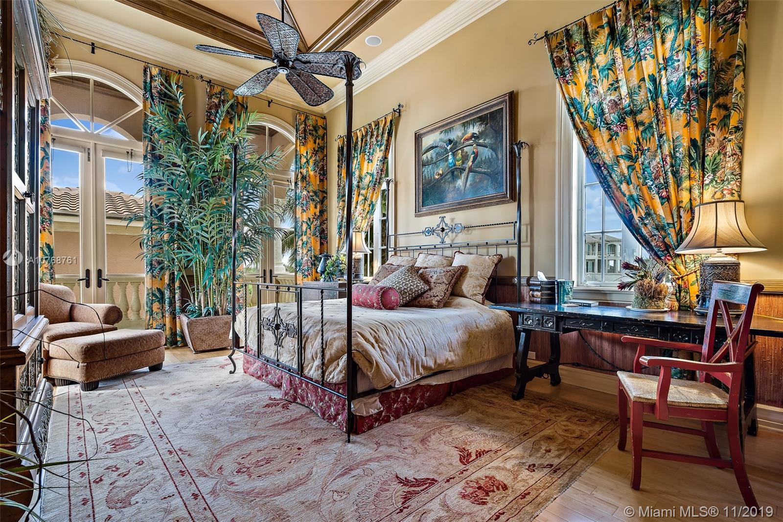 GALLEON BAY - Residential