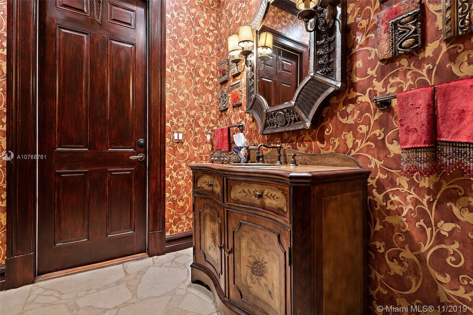 GALLEON BAY - Residential