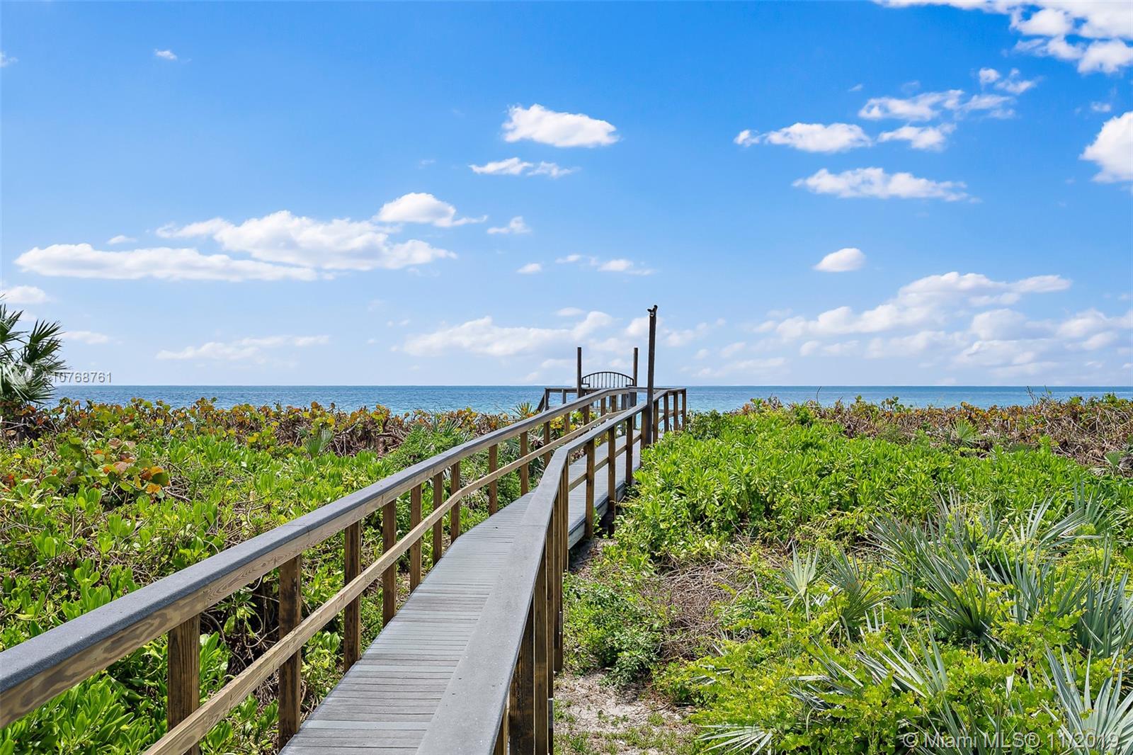 GALLEON BAY - Residential