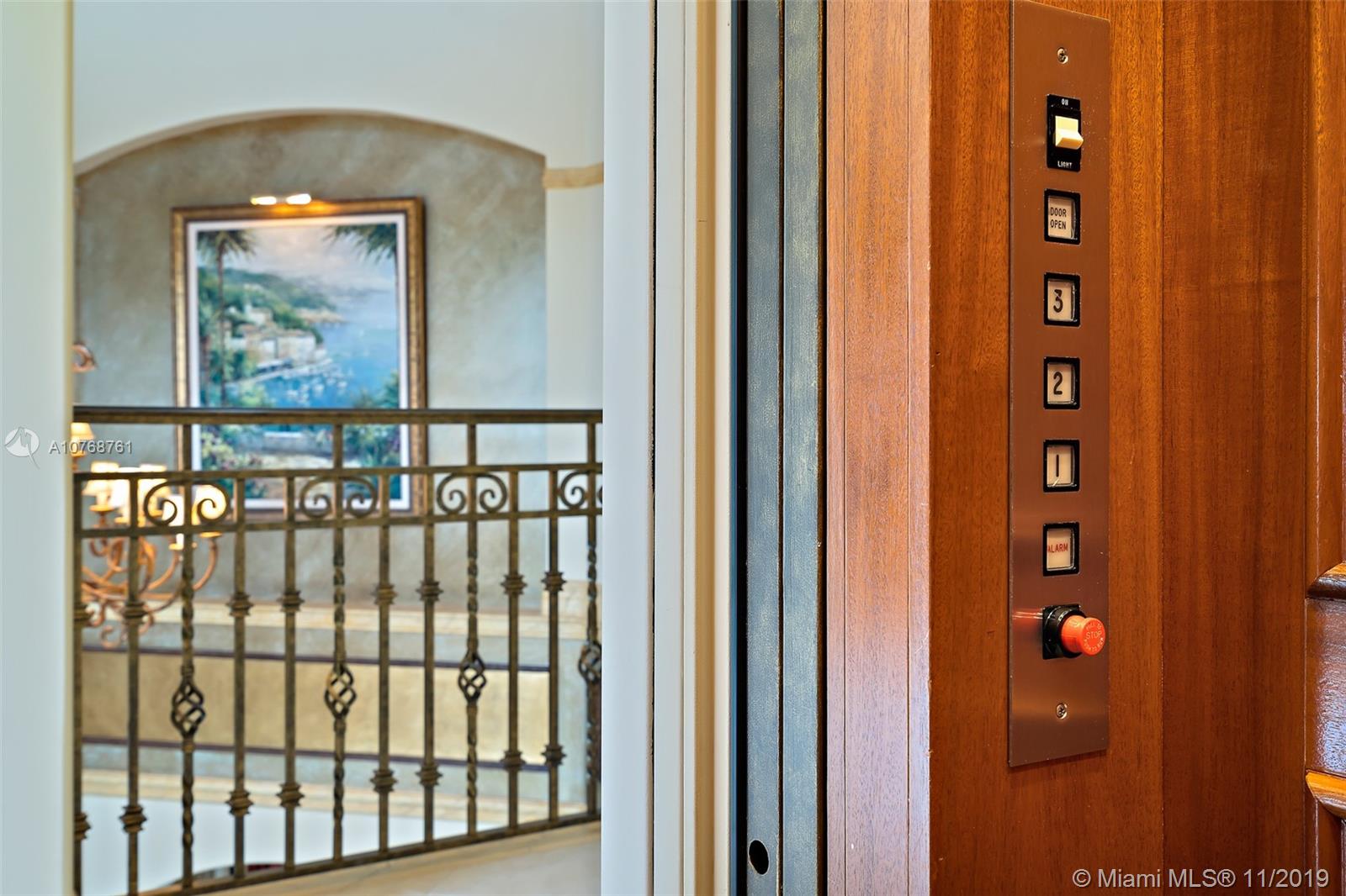 GALLEON BAY - Residential