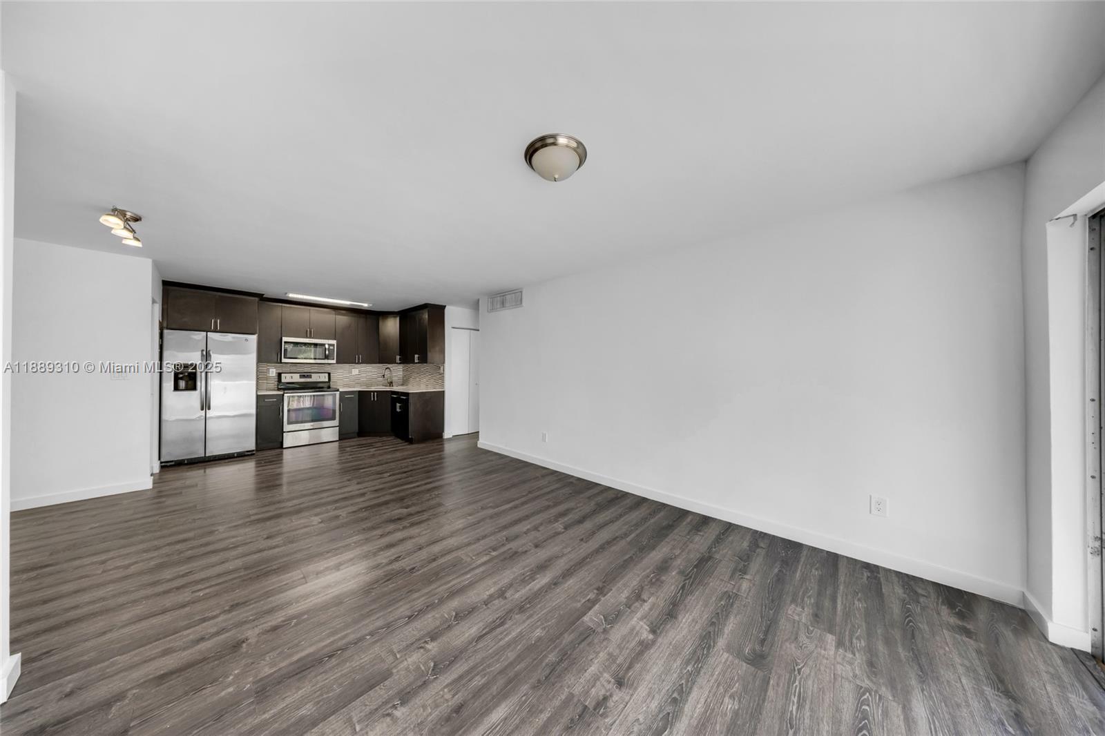 DORAL GARDENS CONDO - Residential