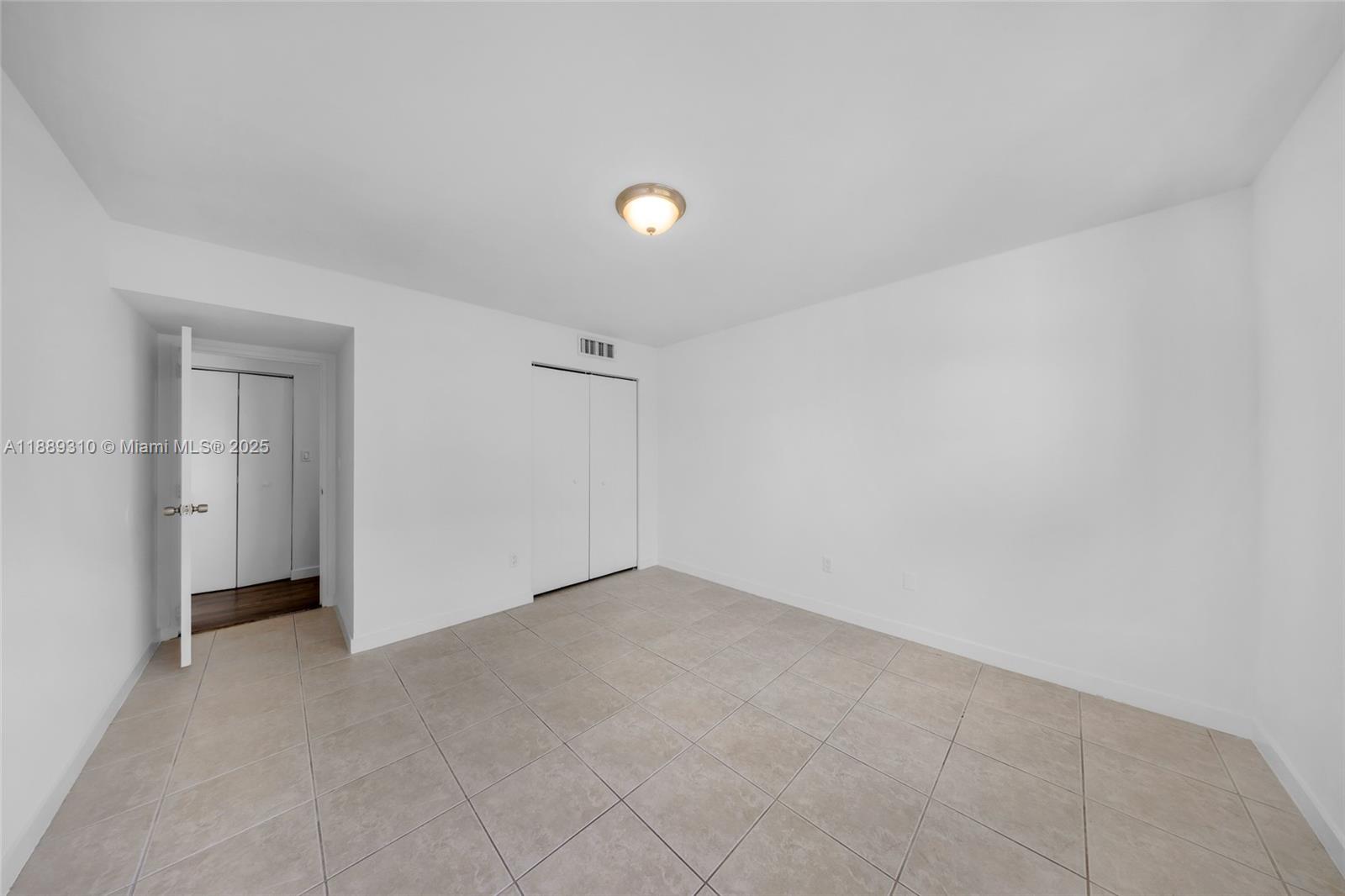 DORAL GARDENS CONDO - Residential