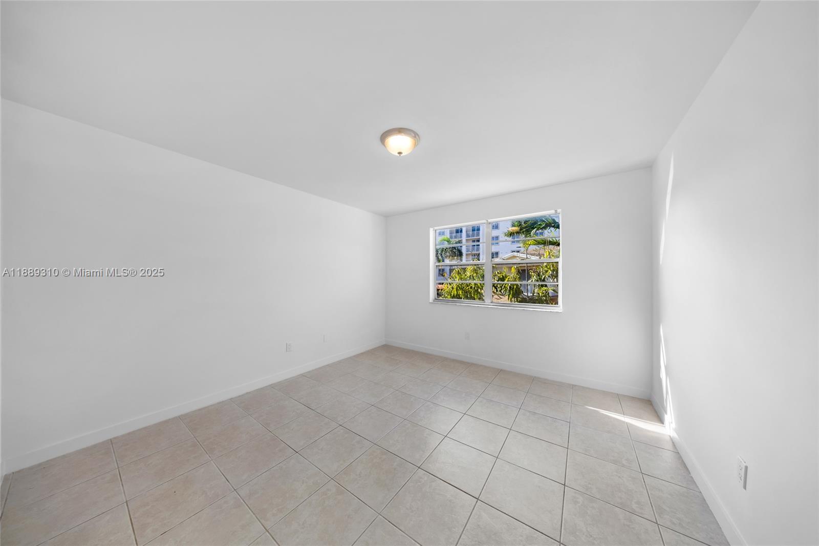 DORAL GARDENS CONDO - Residential