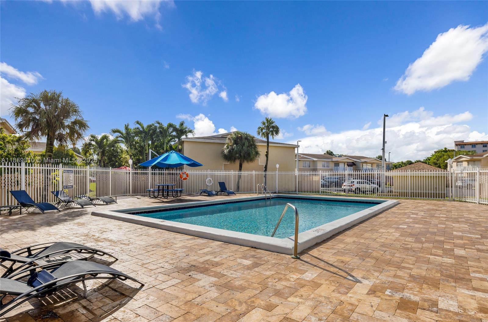DORAL GARDENS CONDO - Residential