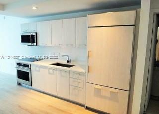 BRICKELL HEIGHTS WEST CON - Residential Lease