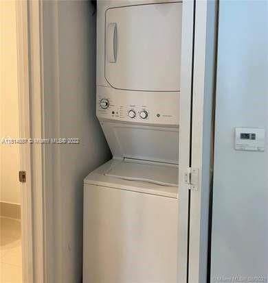 BRICKELL HEIGHTS WEST CON - Residential Lease
