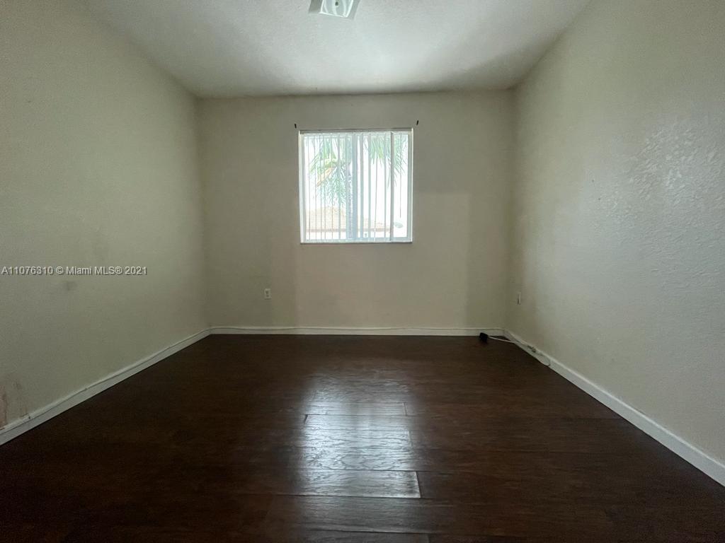 SOUTH POINTE COVE CONDO - Residential