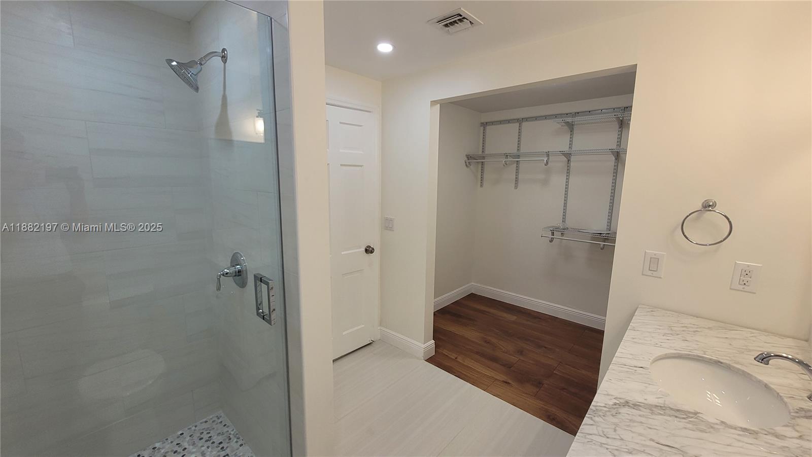 C G RIVIERA SEC PART 4 - Residential Lease
