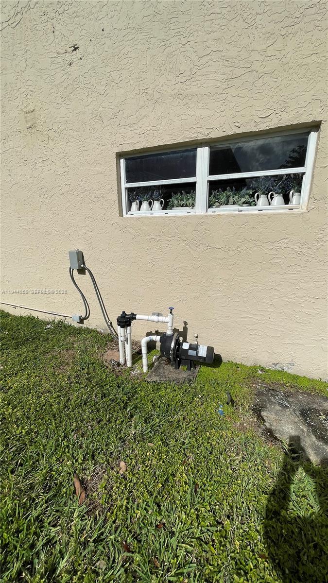 FIRST IMPRESSIONS II - Residential