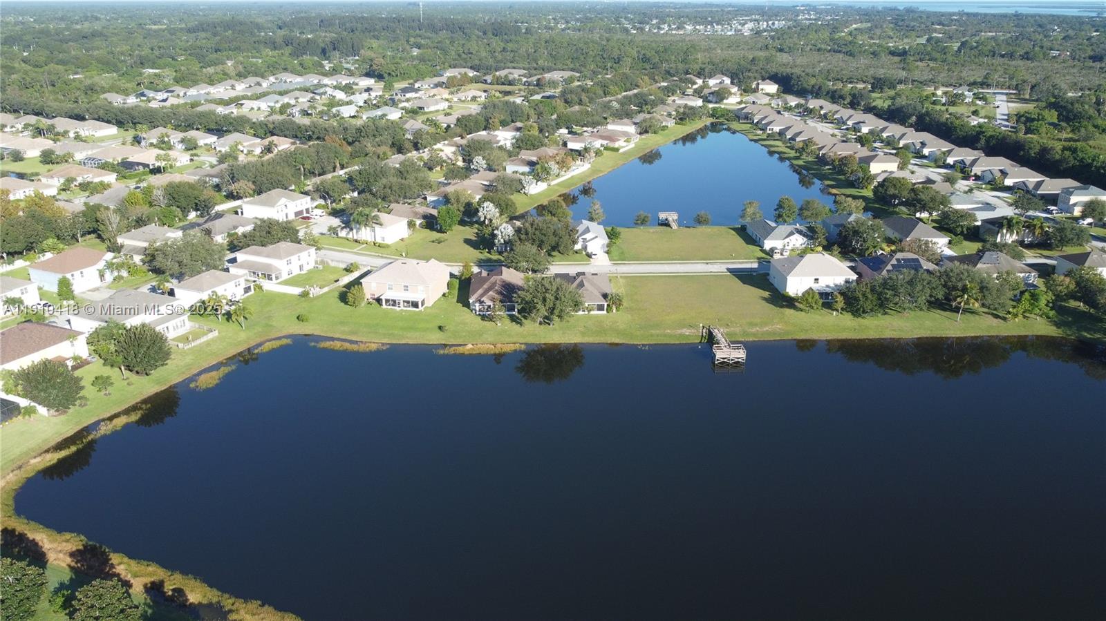 LAKES AT SANDRIDGE PHASE - Residential Lease