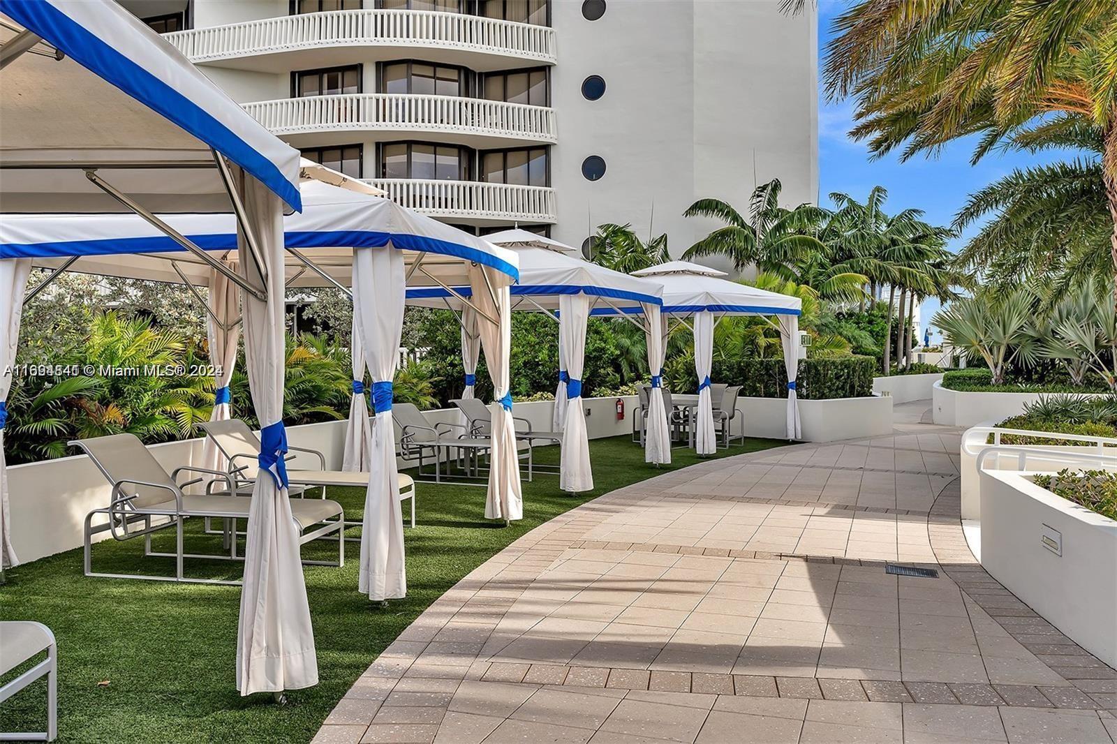 3000 ISL BLVD WILLIAMS IS - Residential