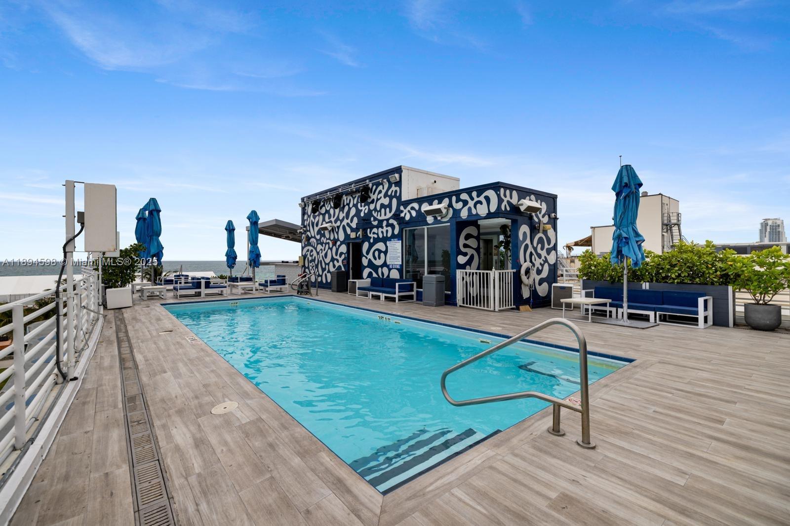 THE STRAND ON OCEAN DRIVE - Residential