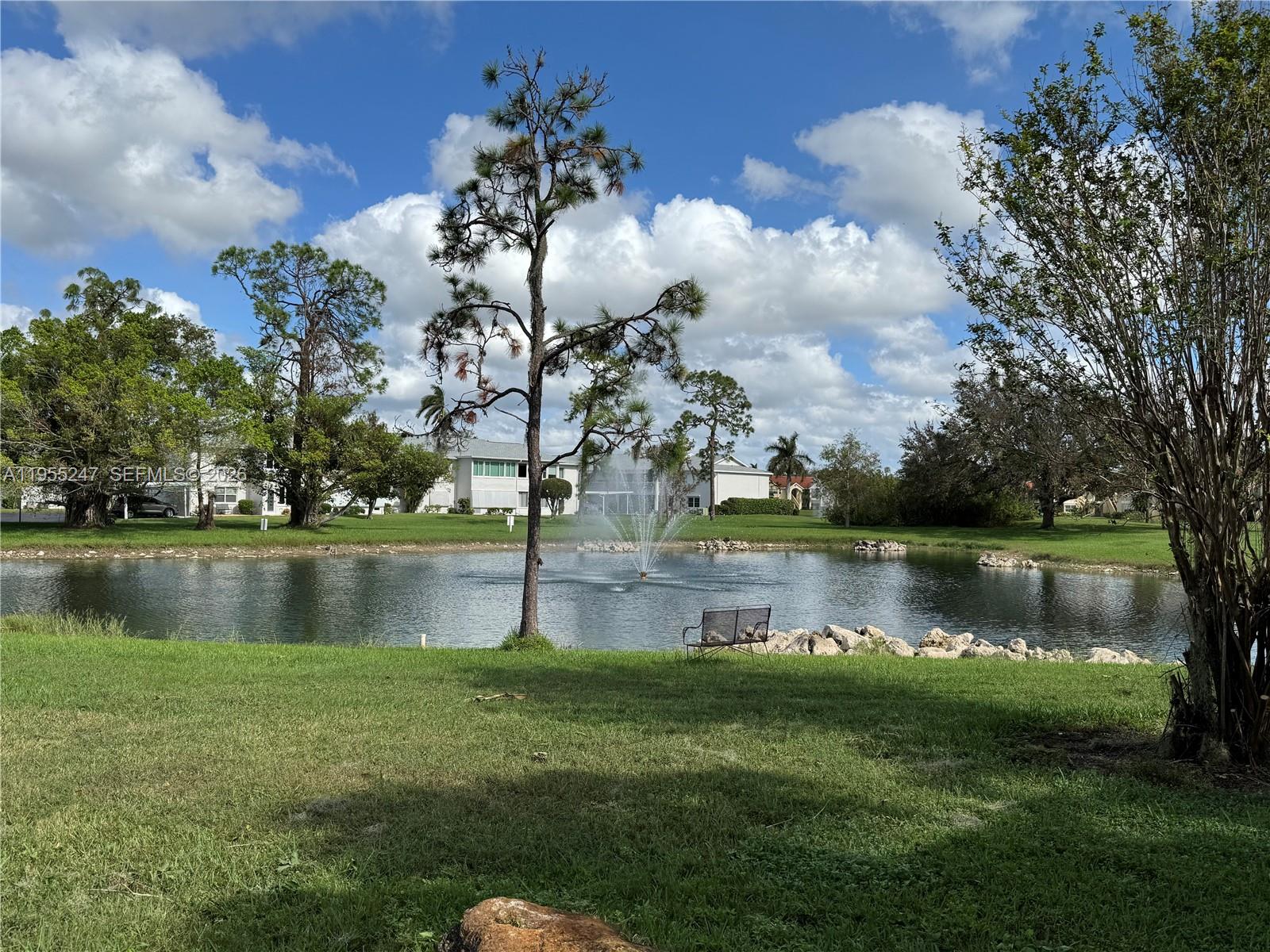 VENETIAN PALMS - Residential