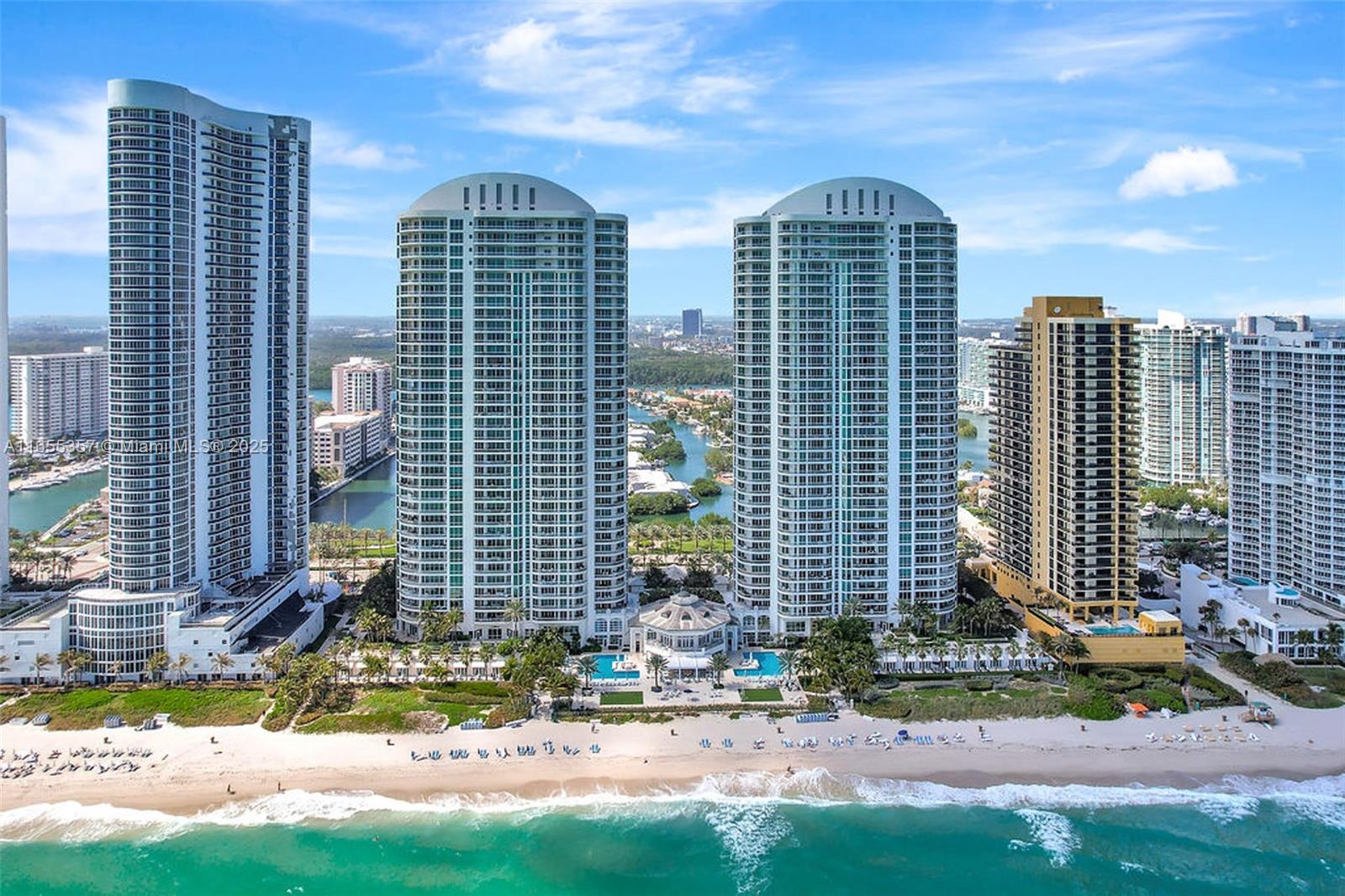 TURNBERRY OCEAN COLONY - Residential