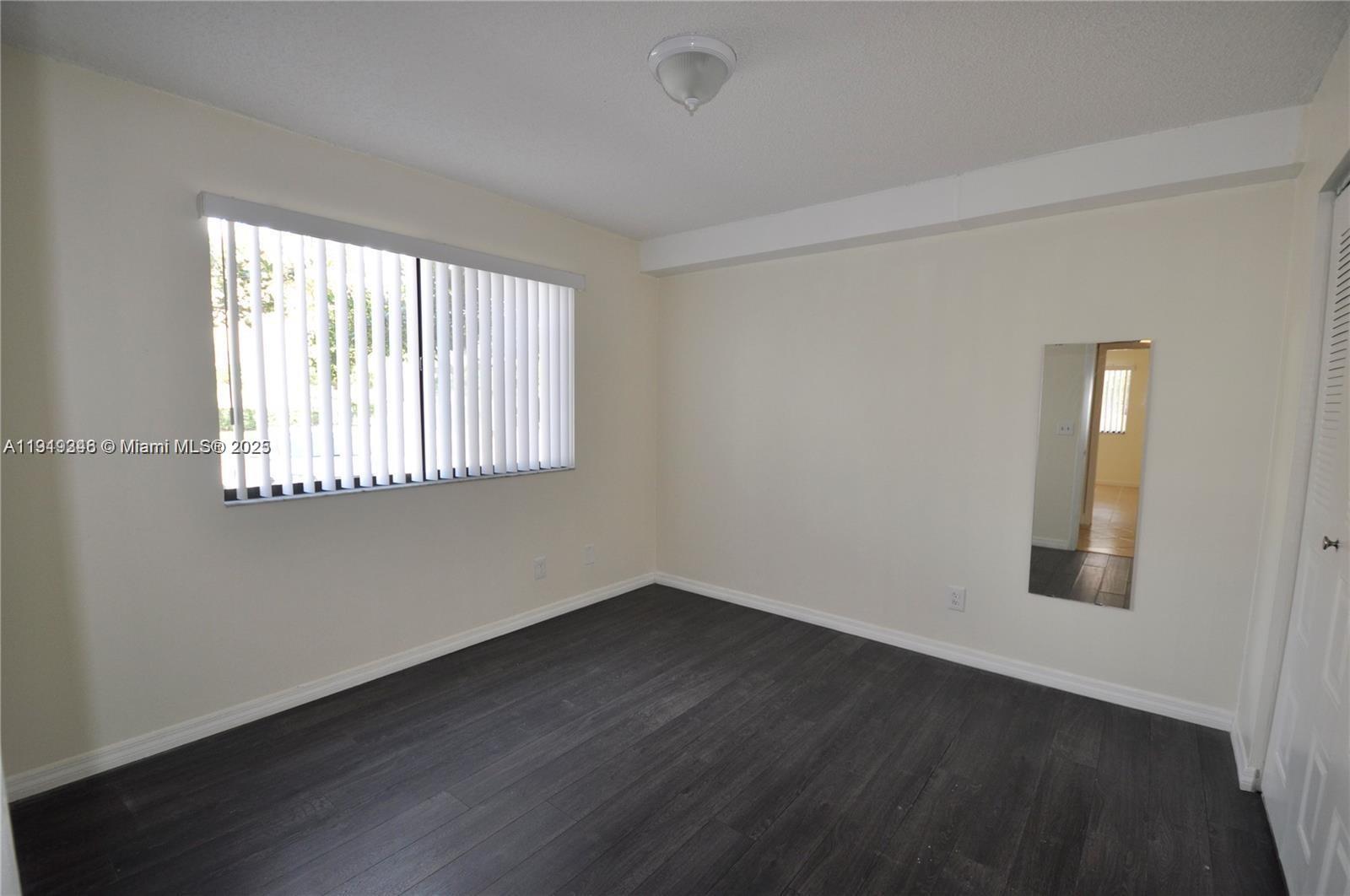 VISCONTI CONDO - Residential