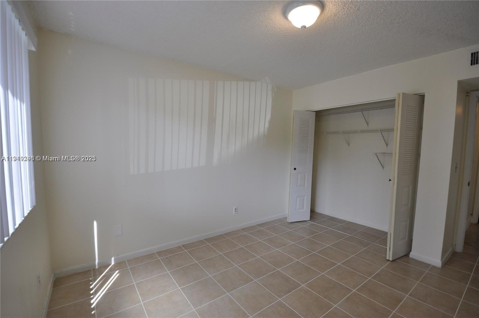 VISCONTI CONDO - Residential