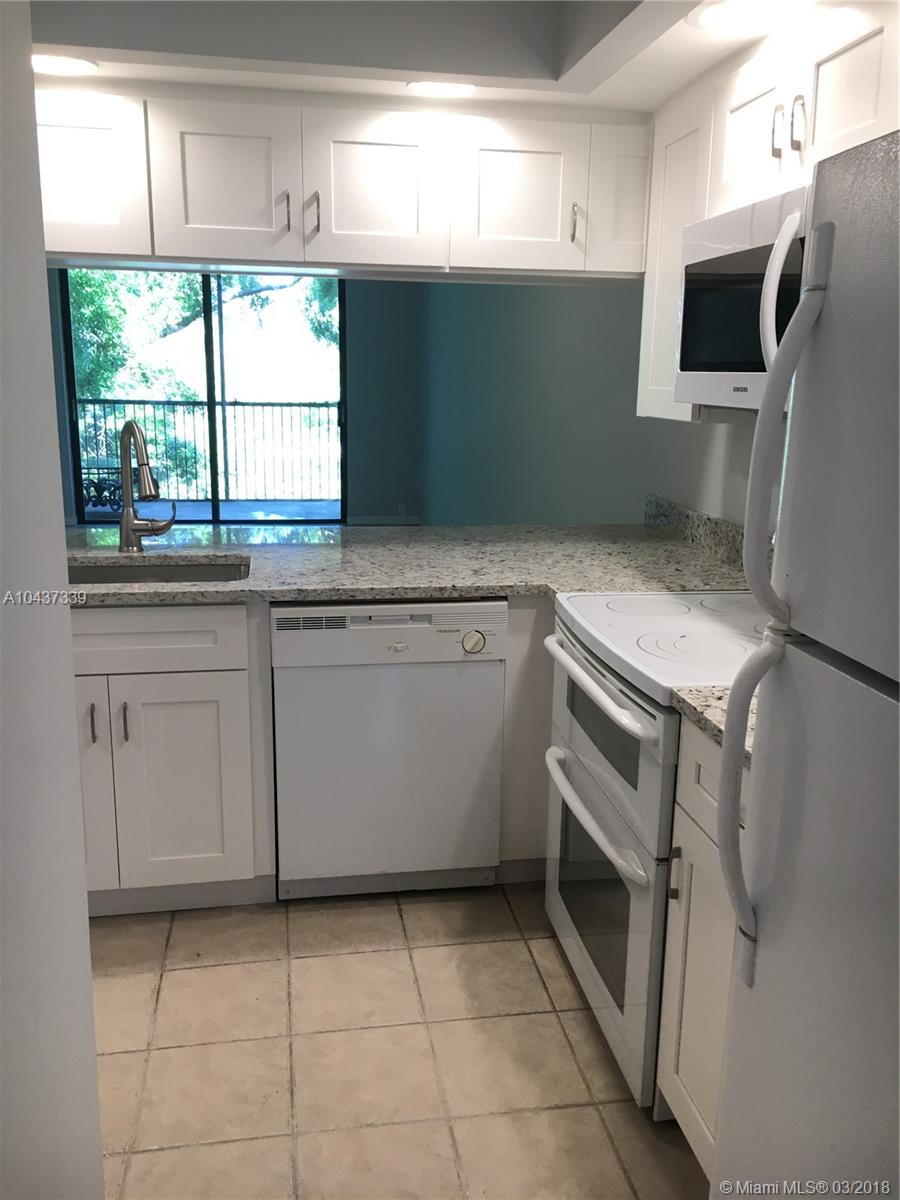 ROYAL PALM AT PLANTATION - Residential