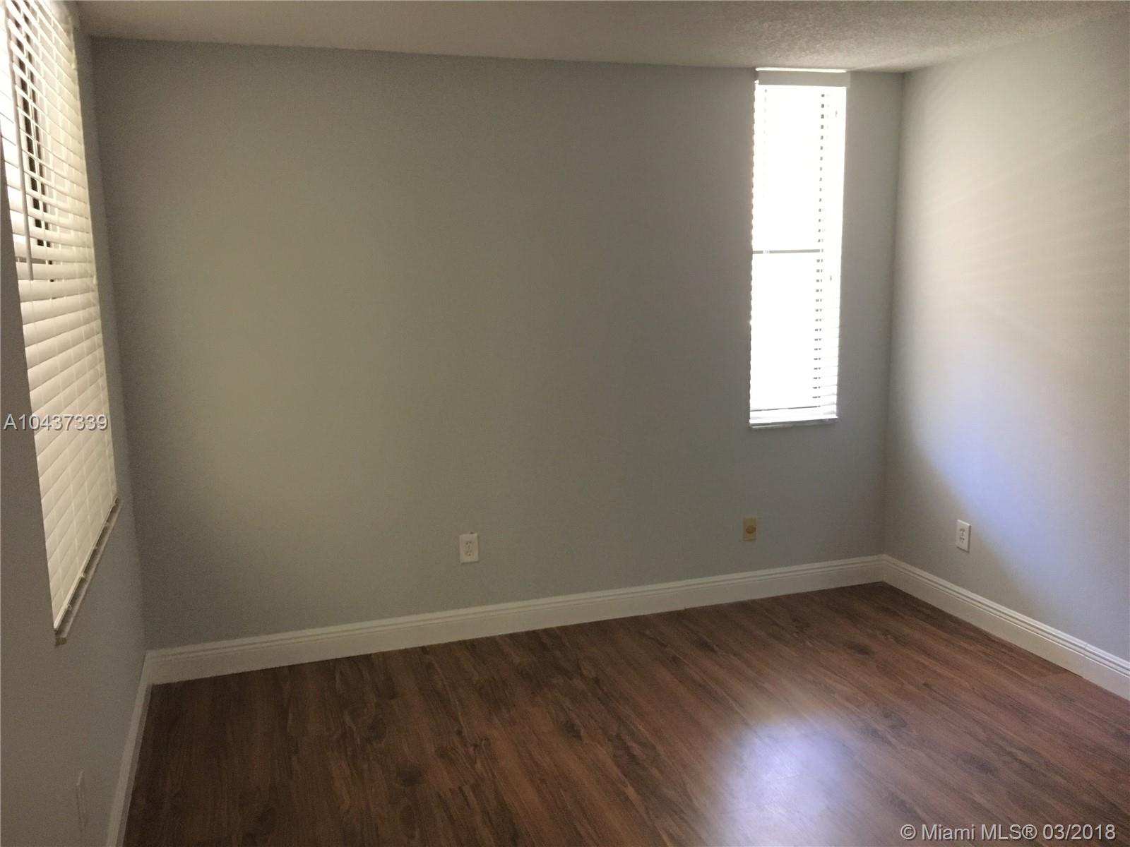 ROYAL PALM AT PLANTATION - Residential