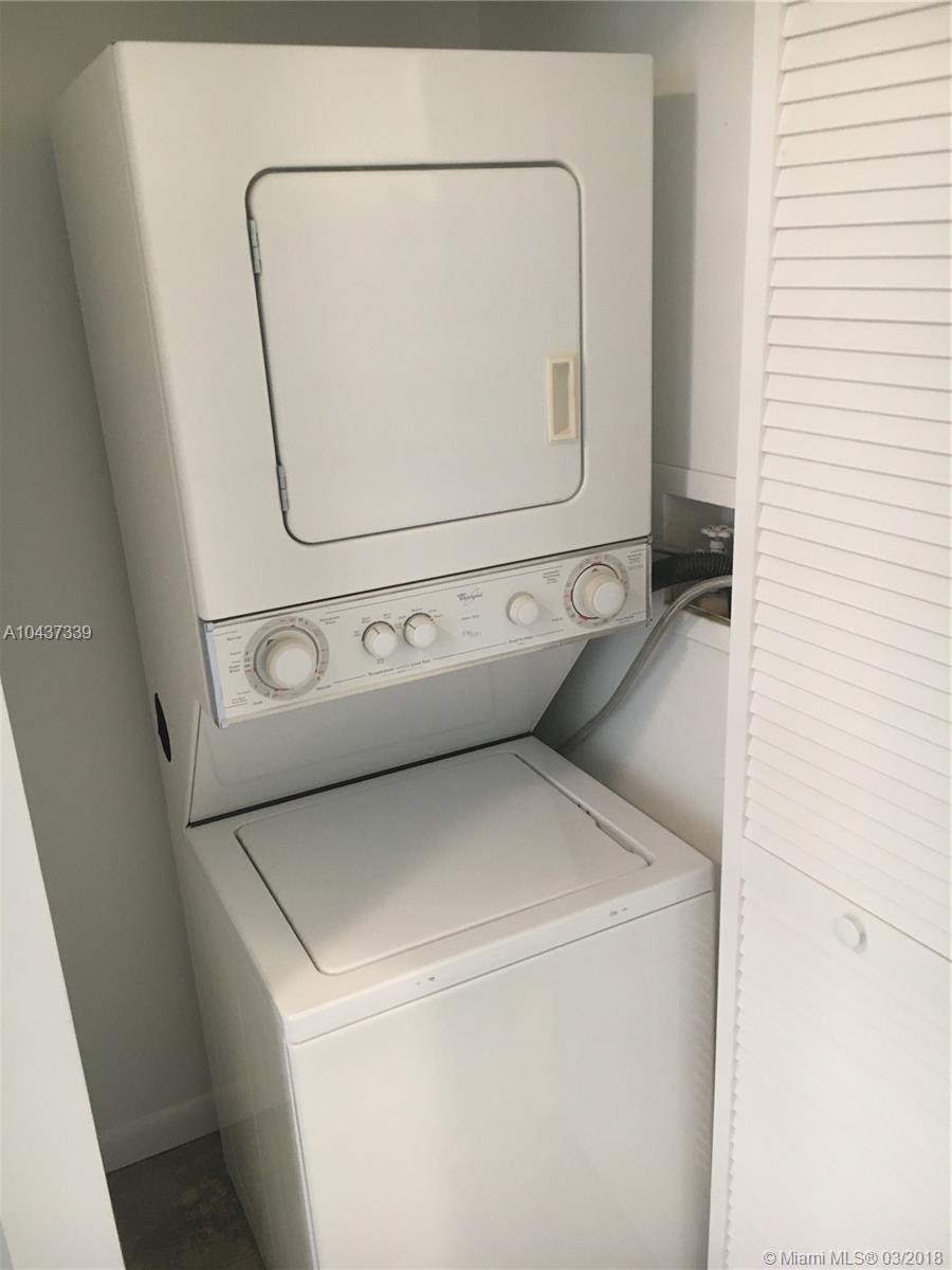 ROYAL PALM AT PLANTATION - Residential