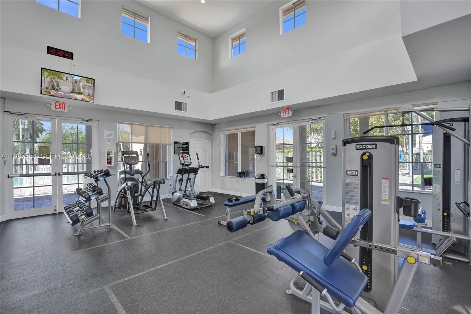 KENDALL BREEZE SOUTH - Residential