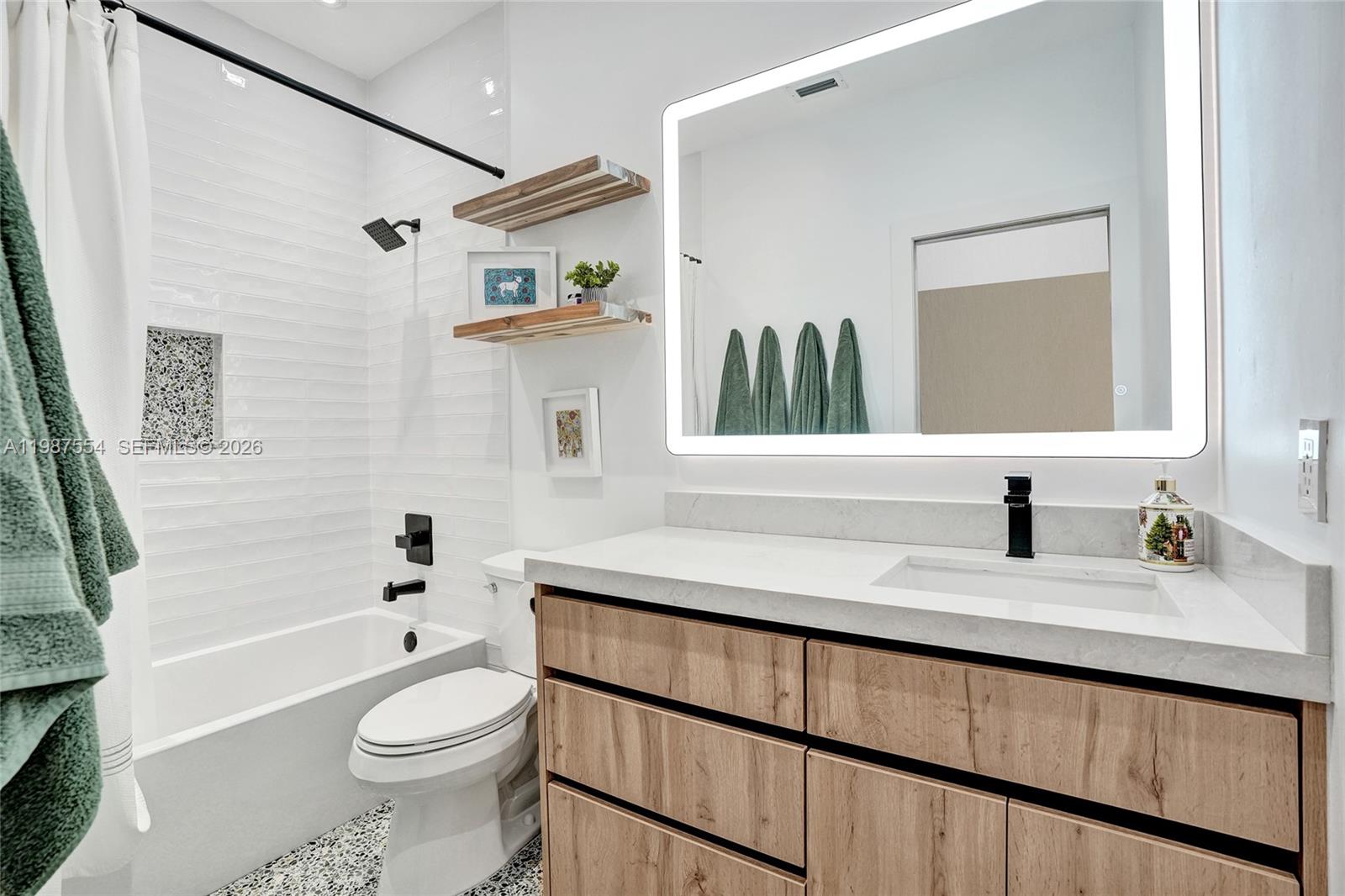 KENDALL BREEZE SOUTH - Residential