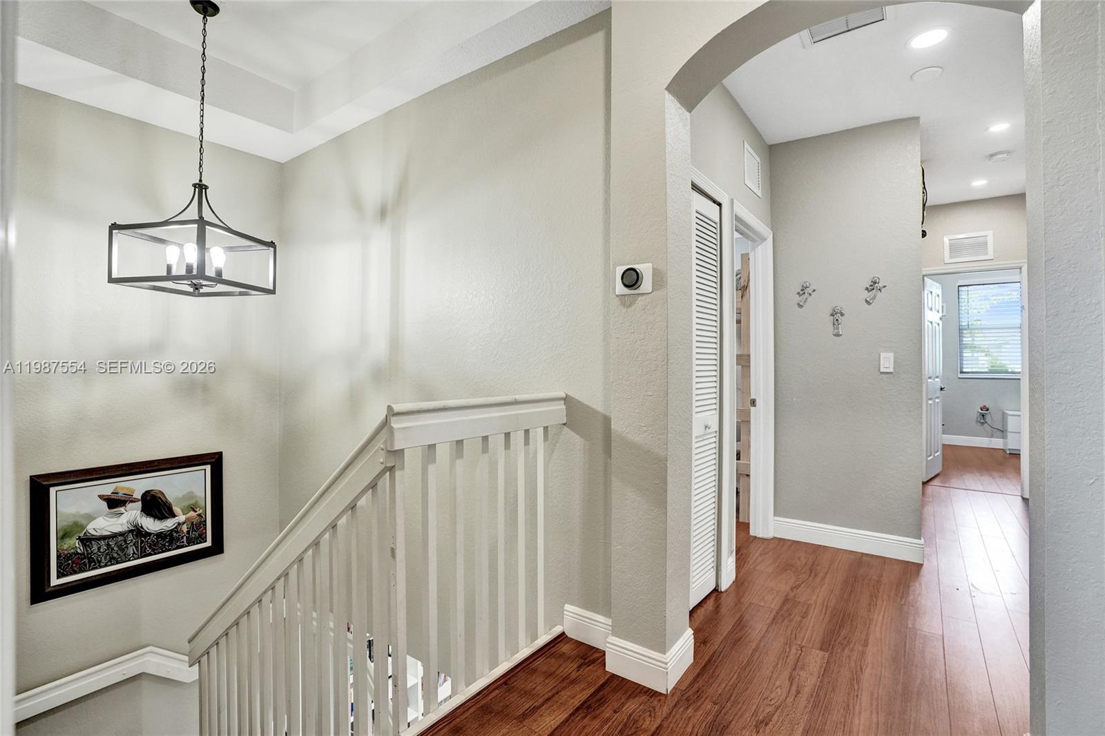 KENDALL BREEZE SOUTH - Residential