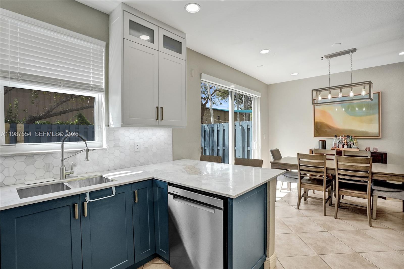 KENDALL BREEZE SOUTH - Residential