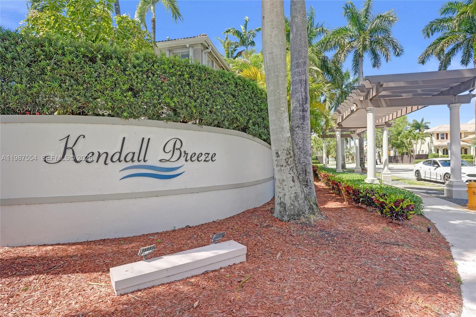 KENDALL BREEZE SOUTH - Residential