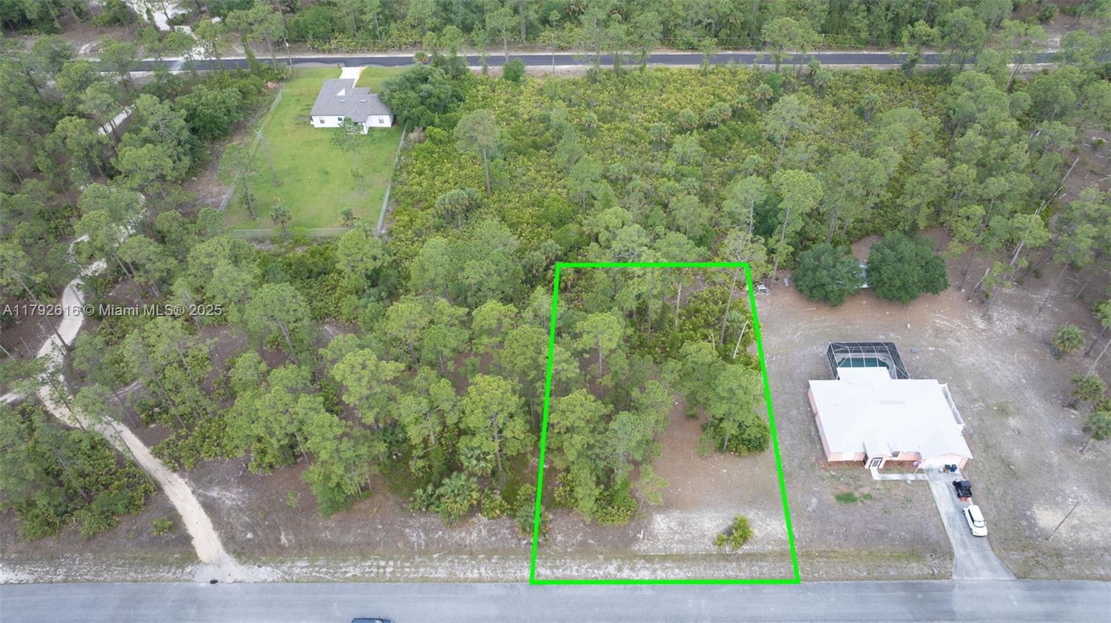 An exceptional opportunity awaits with this vacant land parcel nestled in a rapidly developing neighborhood of Lehigh Acres, Florida. Surrounded by contemporary new constructions, this lot offers immense potential for builders, investors, or individuals aiming to craft their dream residence. No HOA, No CDD Flood Zone X