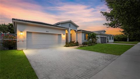 Photo of 1812 NE 2nd St, Homestead, FL 33033 (MLS # A11889691)