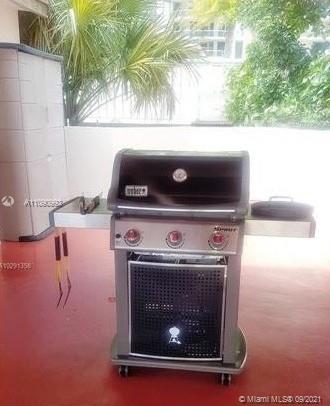 THE LANDMARK CONDO - Residential Lease