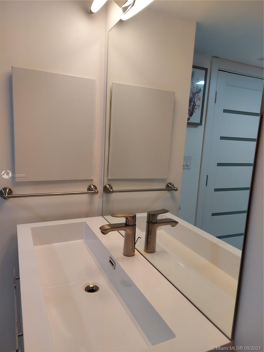 THE LANDMARK CONDO - Residential Lease