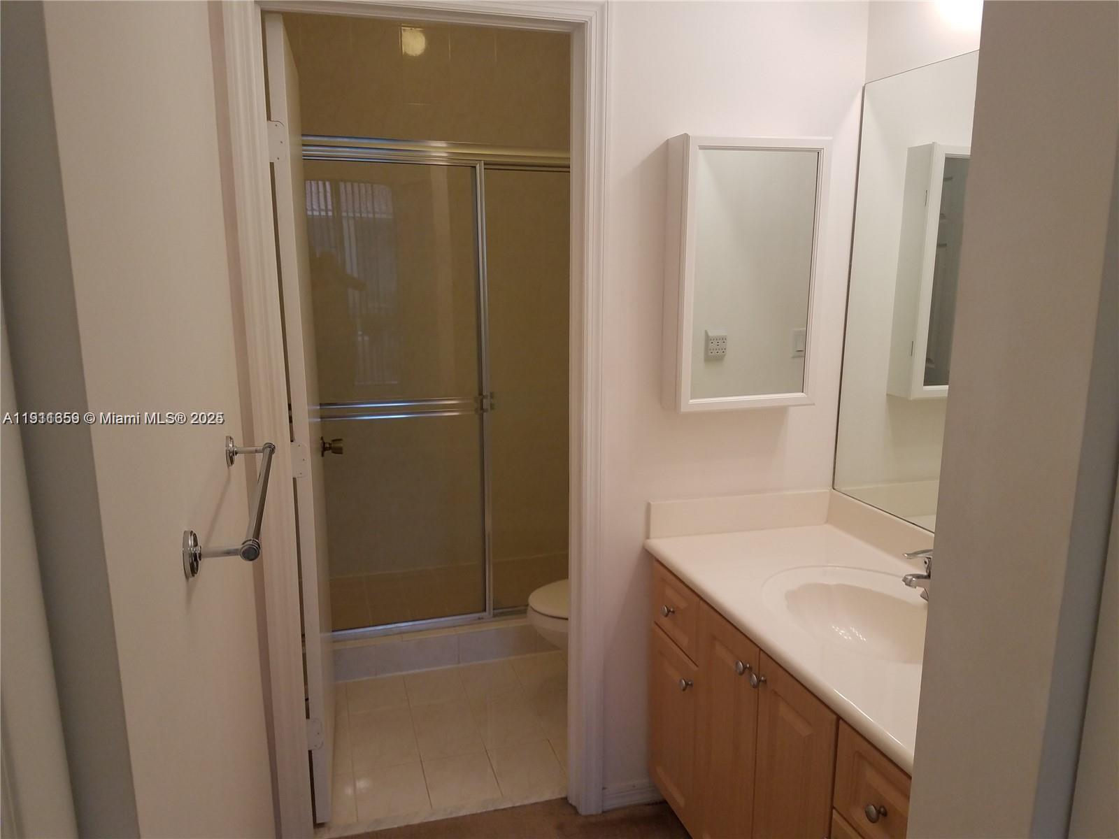 PEMBROKE CAY CONDO - Residential Lease