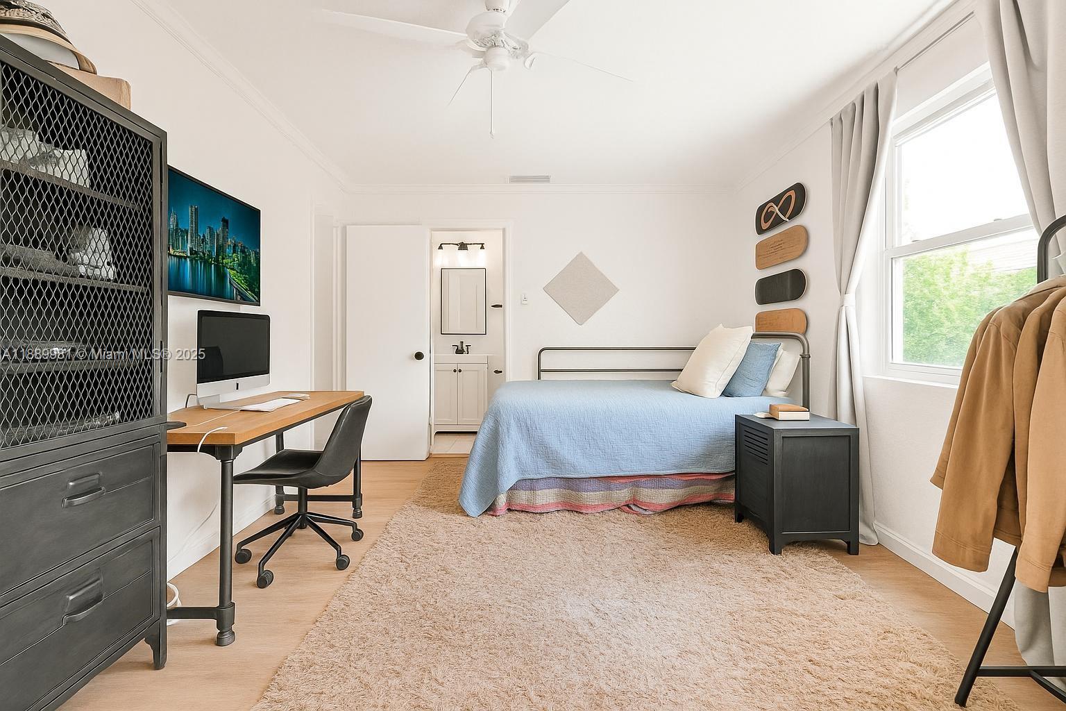 OLD CUTLER VILLAS - Residential