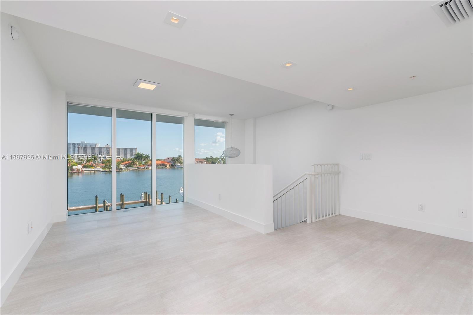 400 SUNNY ISLES CONDO EAST - Residential Lease