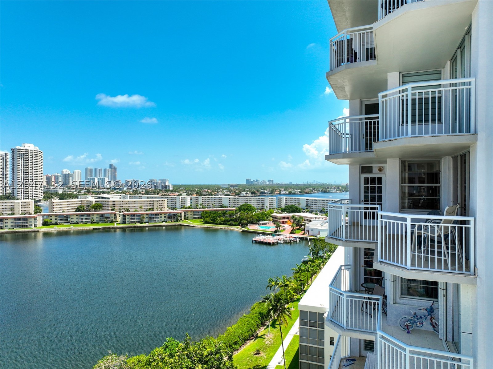 18041 Biscayne Blvd 1404