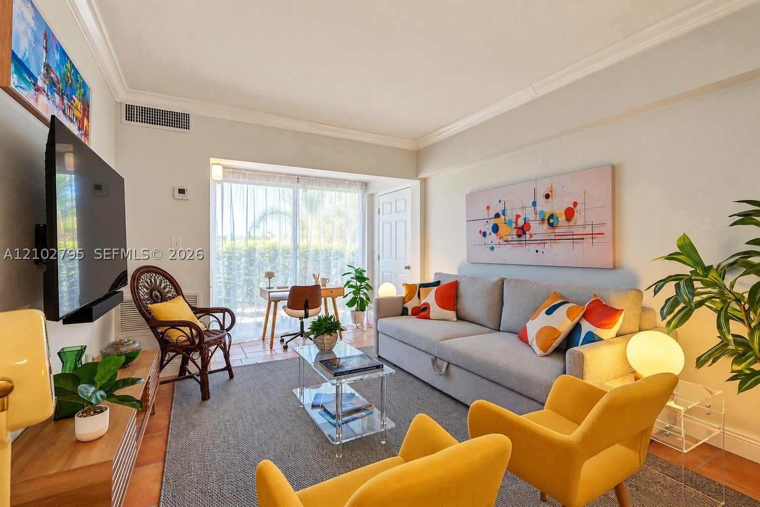 300 Sunrise Dr 1B