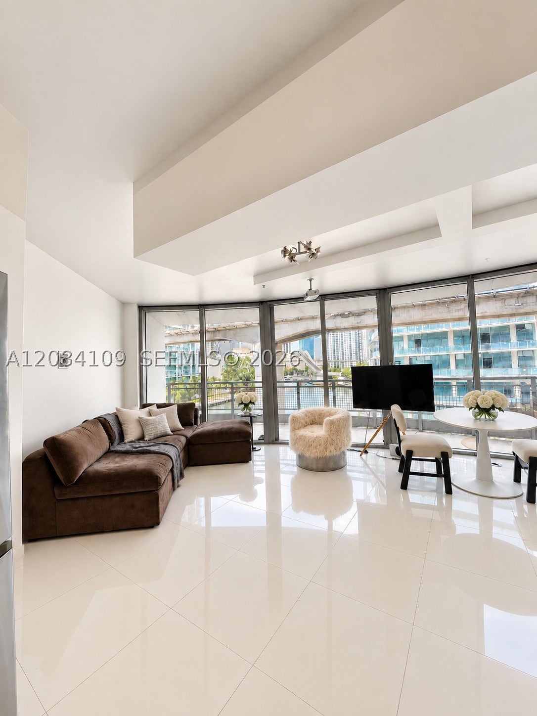 690 SW 1st Ct 602