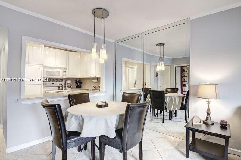 POMPANO PLACE CONDO - Residential Lease