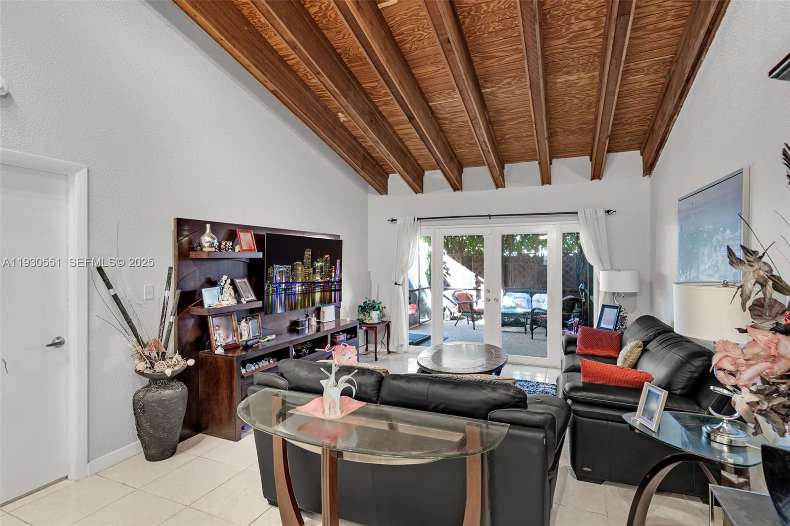 View photos, virtual tours, details... 2340 Evergreen Ct