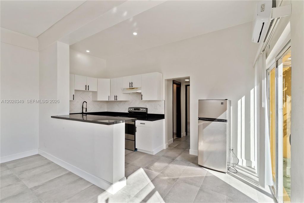 Photo of 2204 Mckinley St #2, Hollywood, FL 33020 (MLS # A12028349)