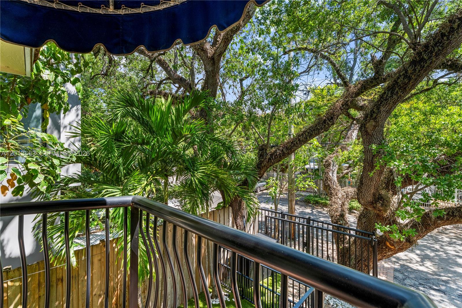 TANGERINE SUB - Residential Lease