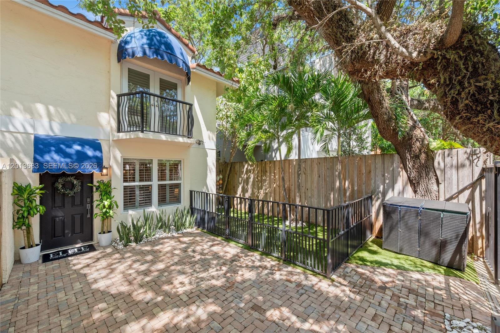 TANGERINE SUB - Residential Lease