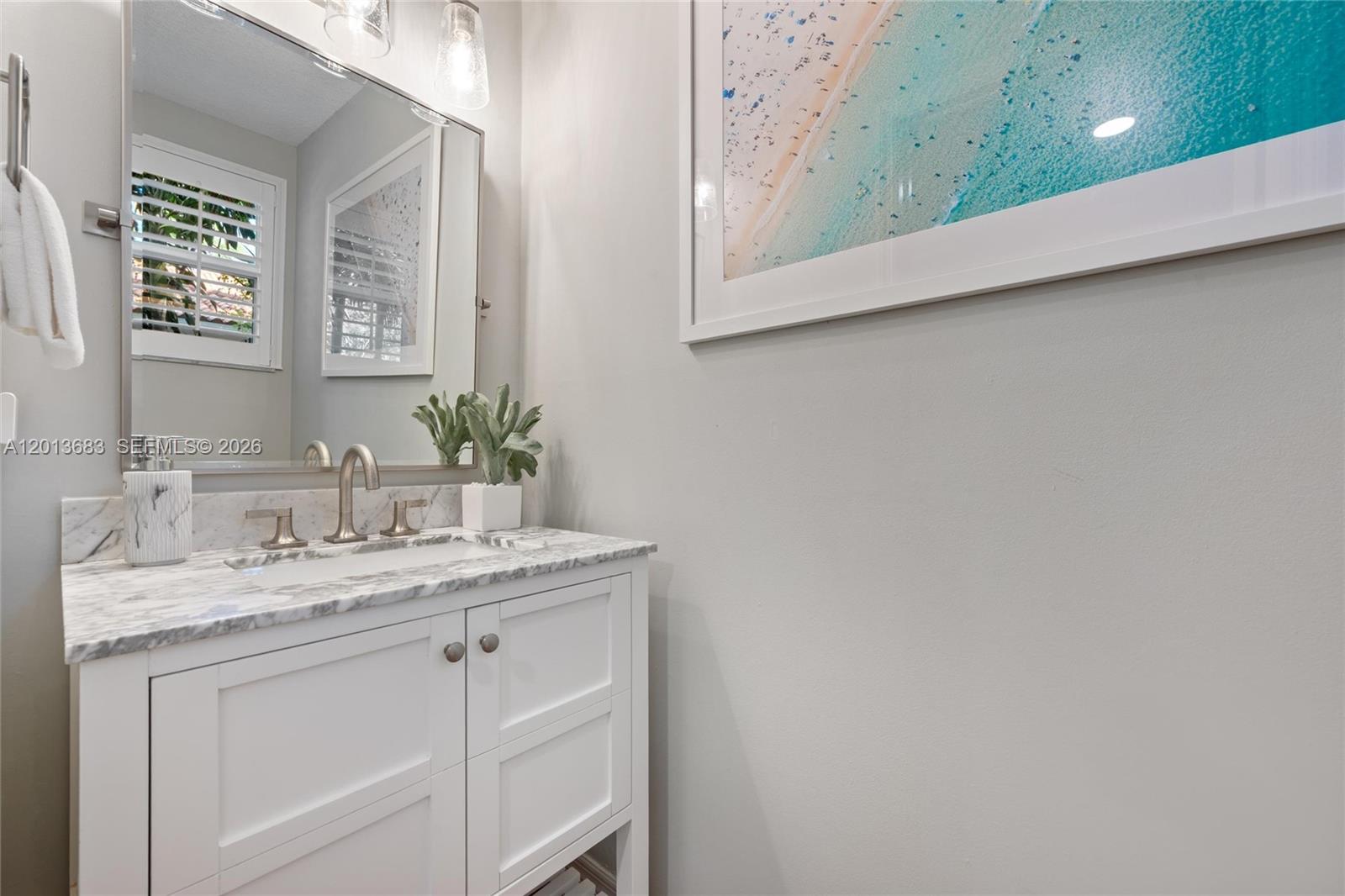 TANGERINE SUB - Residential Lease