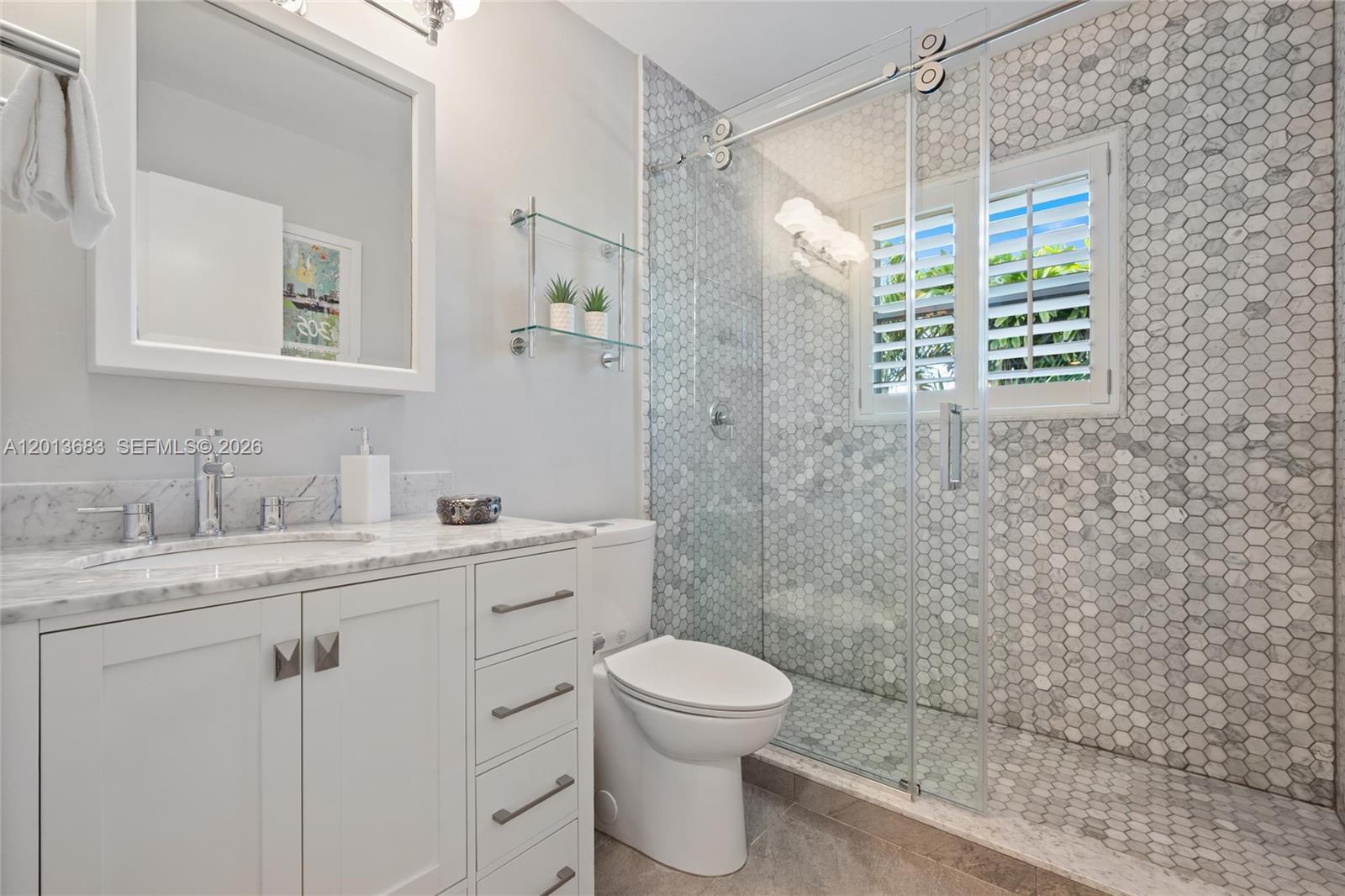TANGERINE SUB - Residential Lease