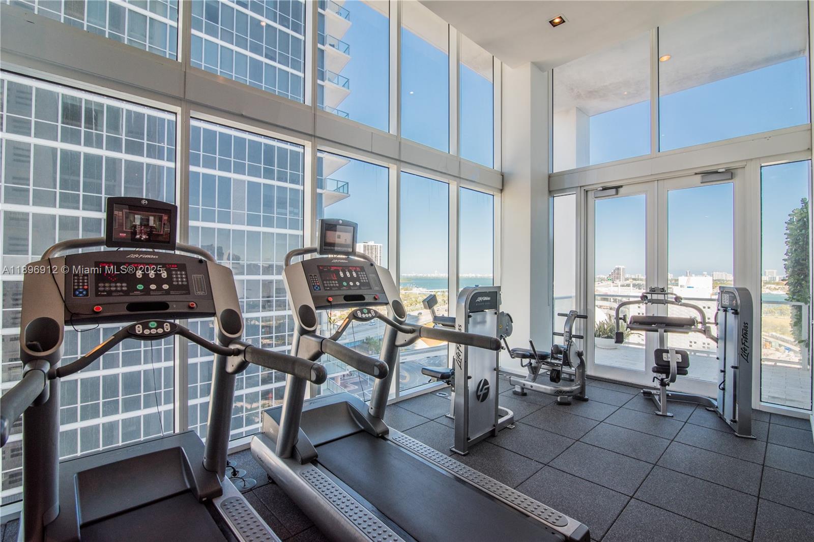 TEN MUSEUM PK RESIDENTIAL - Residential