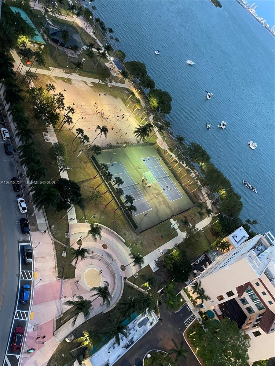 OPERA TOWER CONDO - Residential