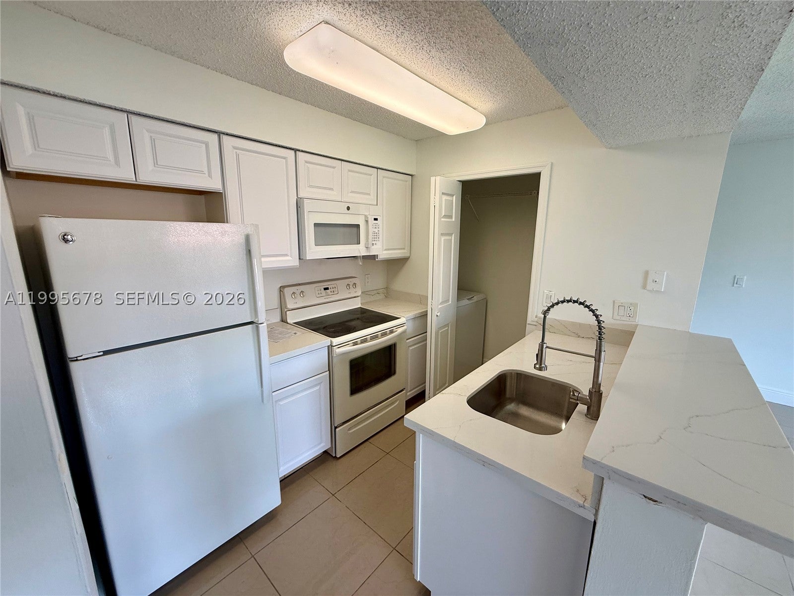 1253 SW 46th Ave 1608
